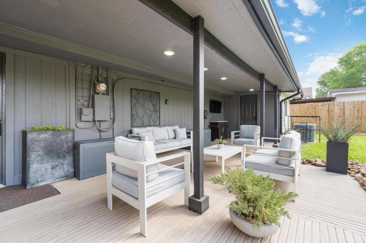 The Gated Modern Home Near Nrg And Medical Center 休斯敦 外观 照片